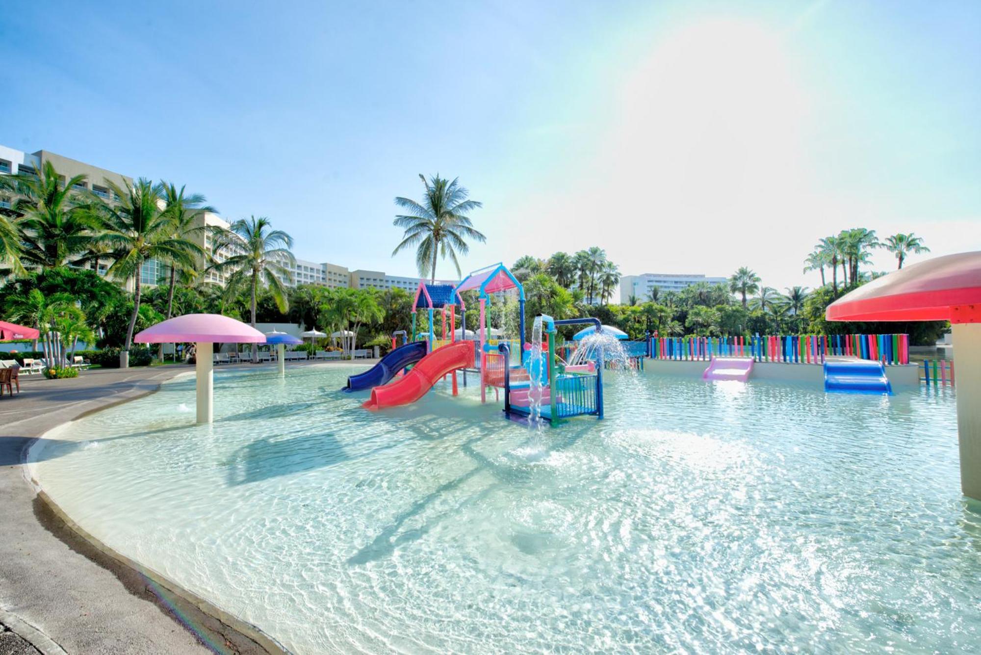 Grand Luxxe Two Bedroom Suite - نويفو فايارتا المظهر الخارجي الصورة
